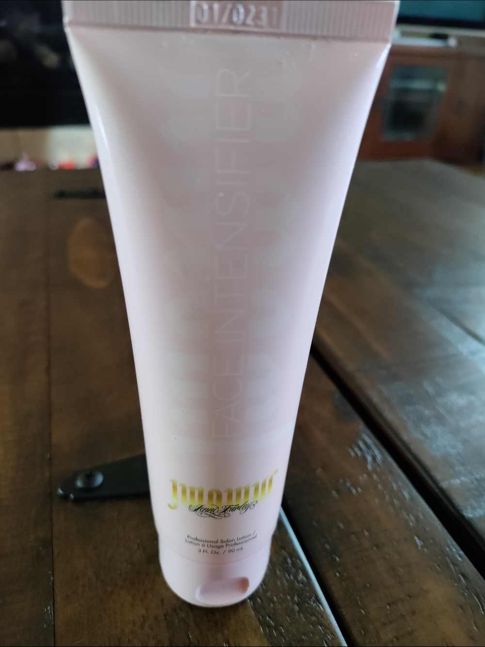 JWOWW, Face Intensifier Tube - Light Pink Skincare Gel